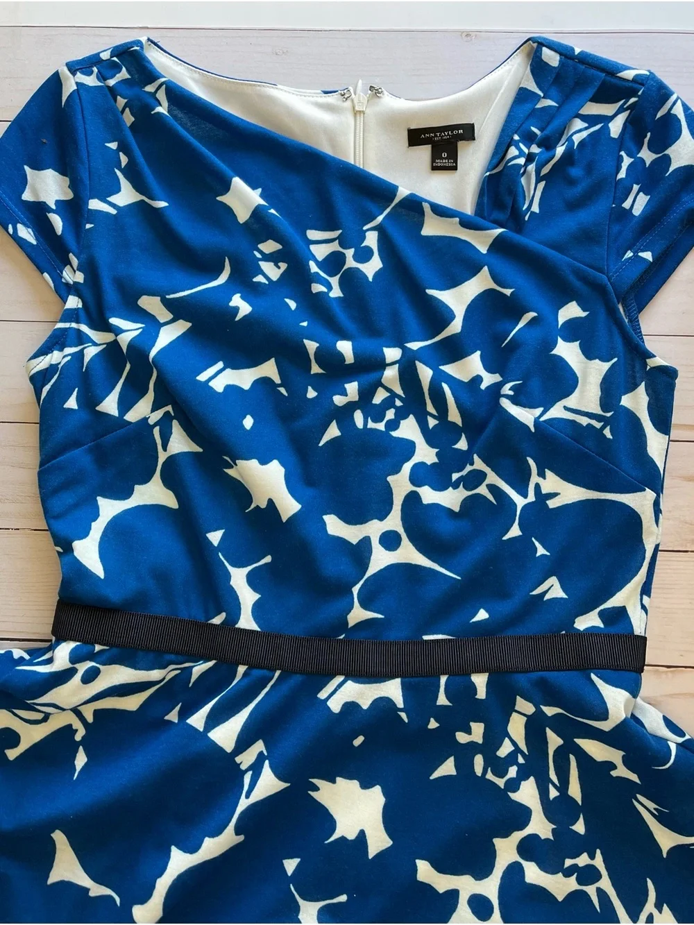 Ann Taylor Vibrant Royal Blue and White Floral Fit-and-Flare Mini Dress